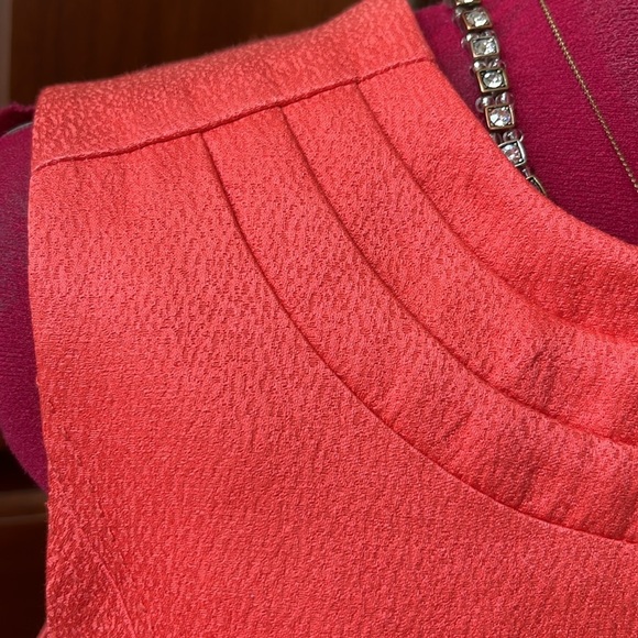 Tory Burch Dress Sleeveless dark coral almost orange flattering sheath Sz 6 - Picture 5 of 16